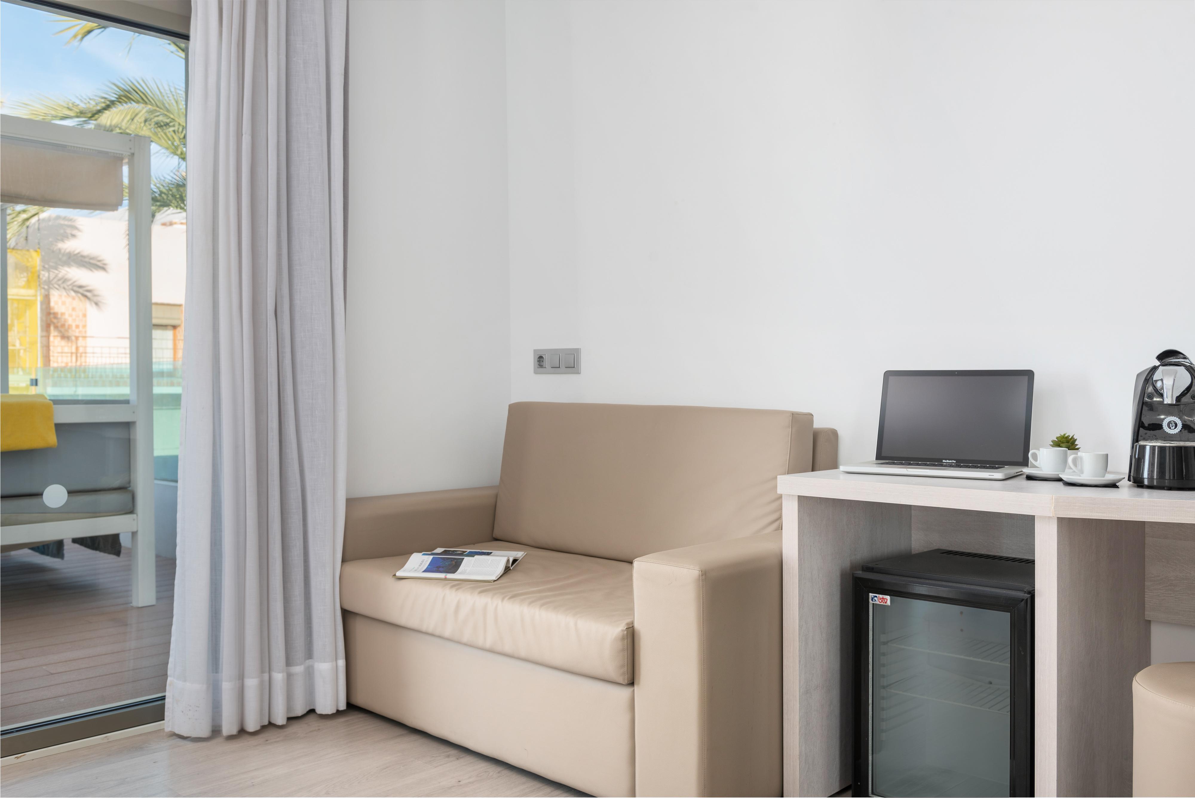 Llaut Boutique Hotel (Adults Only) Can Picafort  Bagian luar foto